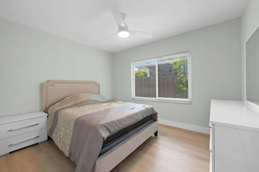 1532 NE 17th Avenue Fort Lauderdale FL 33304