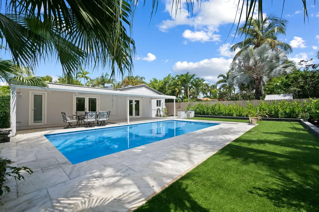 1532 NE 17th Avenue Fort Lauderdale FL 33304