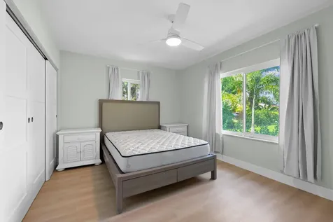 1532 NE 17th Avenue Fort Lauderdale FL 33304