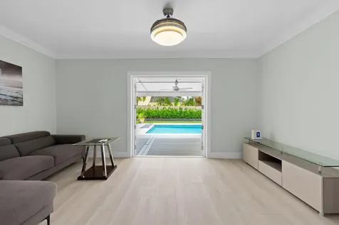 1532 NE 17th Avenue Fort Lauderdale FL 33304