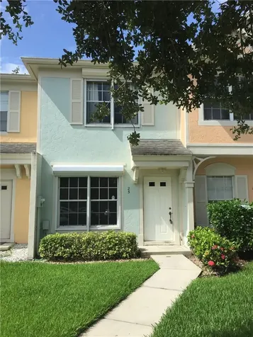 23 Whitehead Circle Weston FL 33326