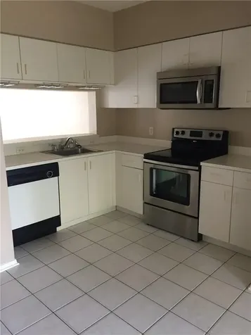 23 Whitehead Circle Weston FL 33326