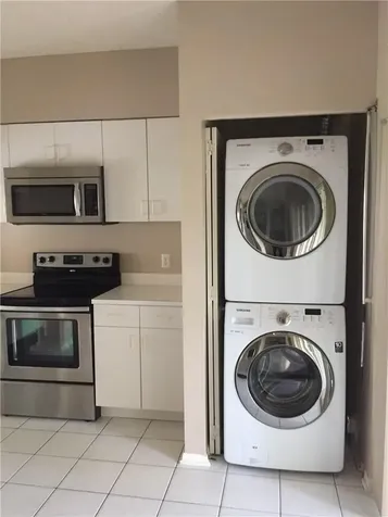23 Whitehead Circle Weston FL 33326