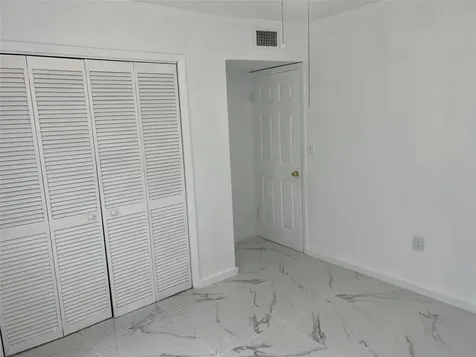 2441 NW 13th Street Miami FL 33125
