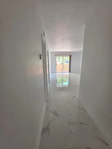 2441 NW 13th Street Miami FL 33125
