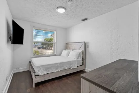 126 NE 4th Avenue Delray Beach FL 33483