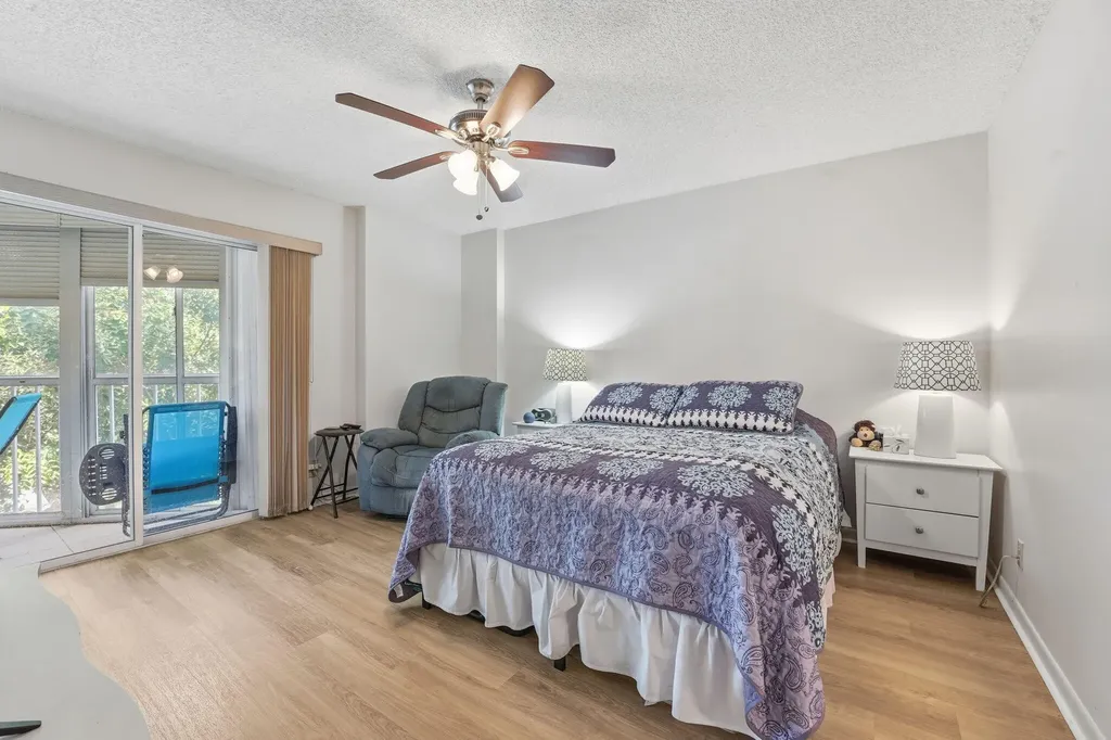 3146 Via Poinciana Lake Worth FL 33467