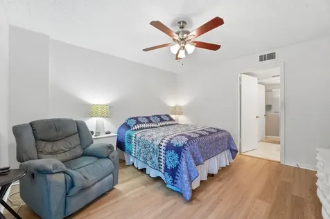 3146 Via Poinciana Lake Worth FL 33467