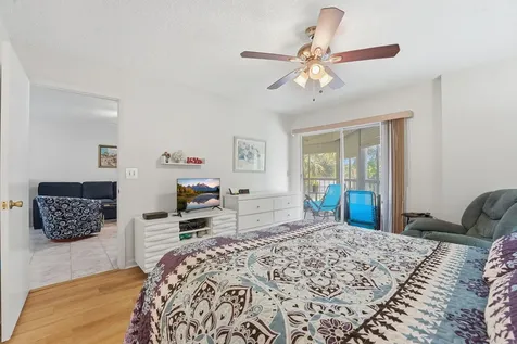 3146 Via Poinciana Lake Worth FL 33467