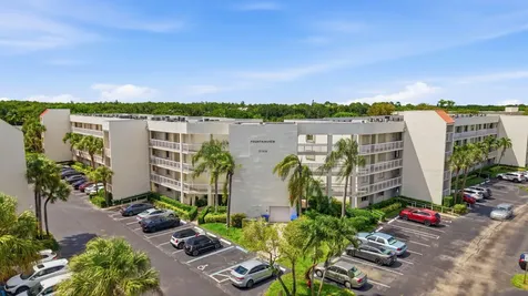 3146 Via Poinciana Lake Worth FL 33467