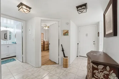 3146 Via Poinciana Lake Worth FL 33467