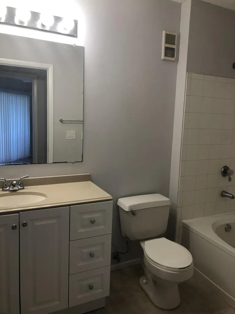 4799 Via Palm Lakes West Palm Beach FL 33417