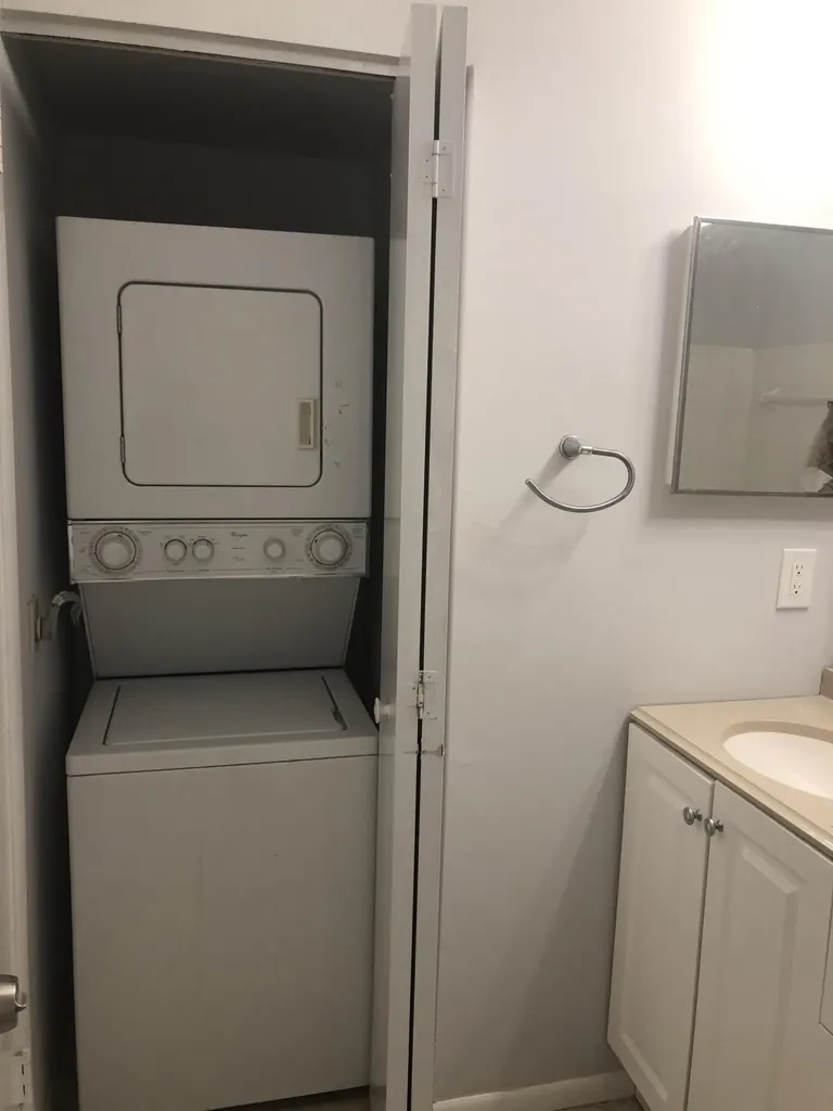 4799 Via Palm Lakes West Palm Beach FL 33417