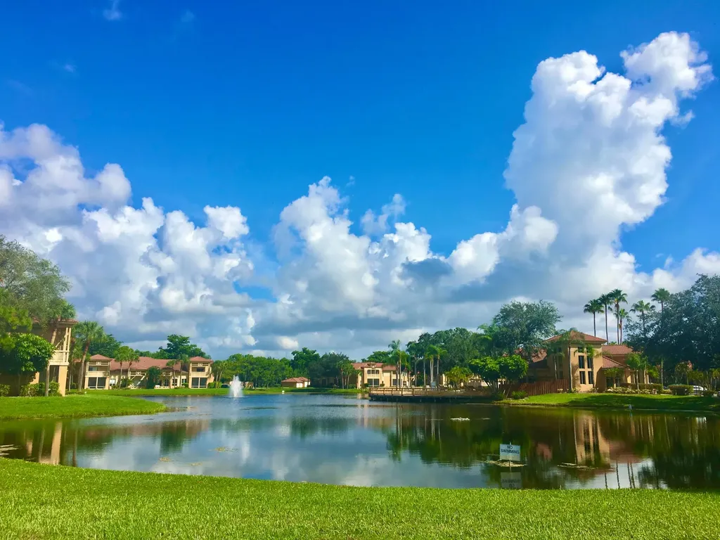4799 Via Palm Lakes West Palm Beach FL 33417