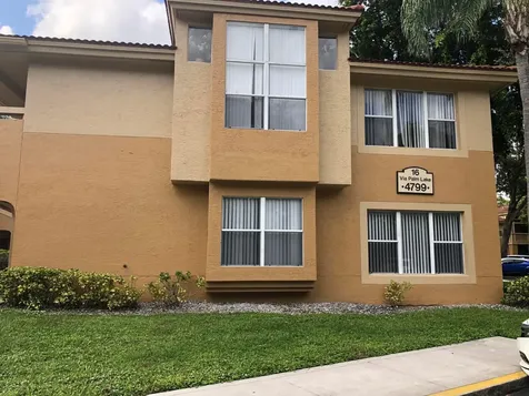 4799 Via Palm Lakes West Palm Beach FL 33417