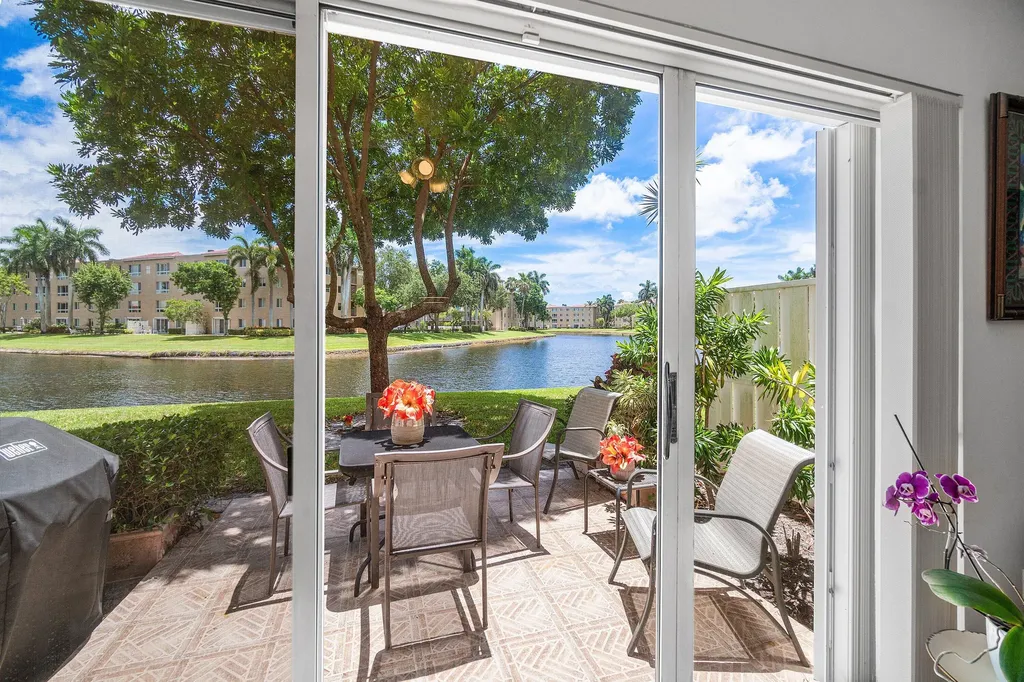 12560 Majesty Circle Boynton Beach FL 33437