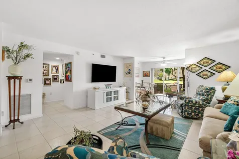 12560 Majesty Circle Boynton Beach FL 33437