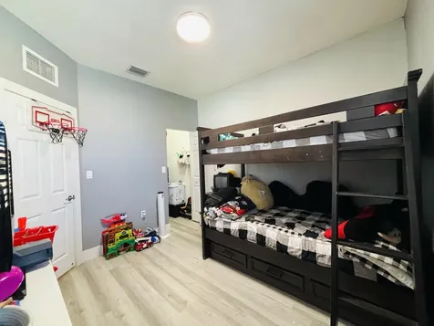 9326 W 33rd Lane Hialeah FL 33018