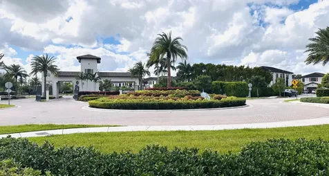 9326 W 33rd Lane Hialeah FL 33018