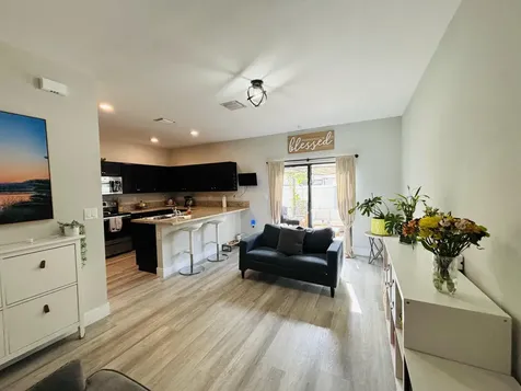 9326 W 33rd Lane Hialeah FL 33018