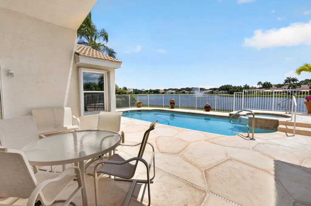 13461 Barcelona Lake Circle Delray Beach FL 33446