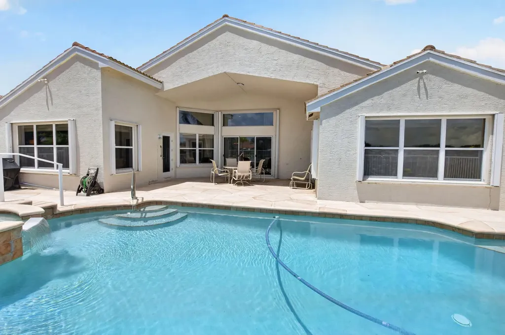 13461 Barcelona Lake Circle Delray Beach FL 33446