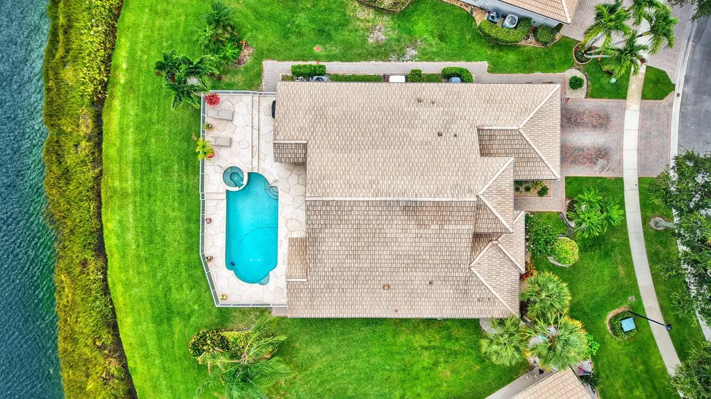 13461 Barcelona Lake Circle Delray Beach FL 33446