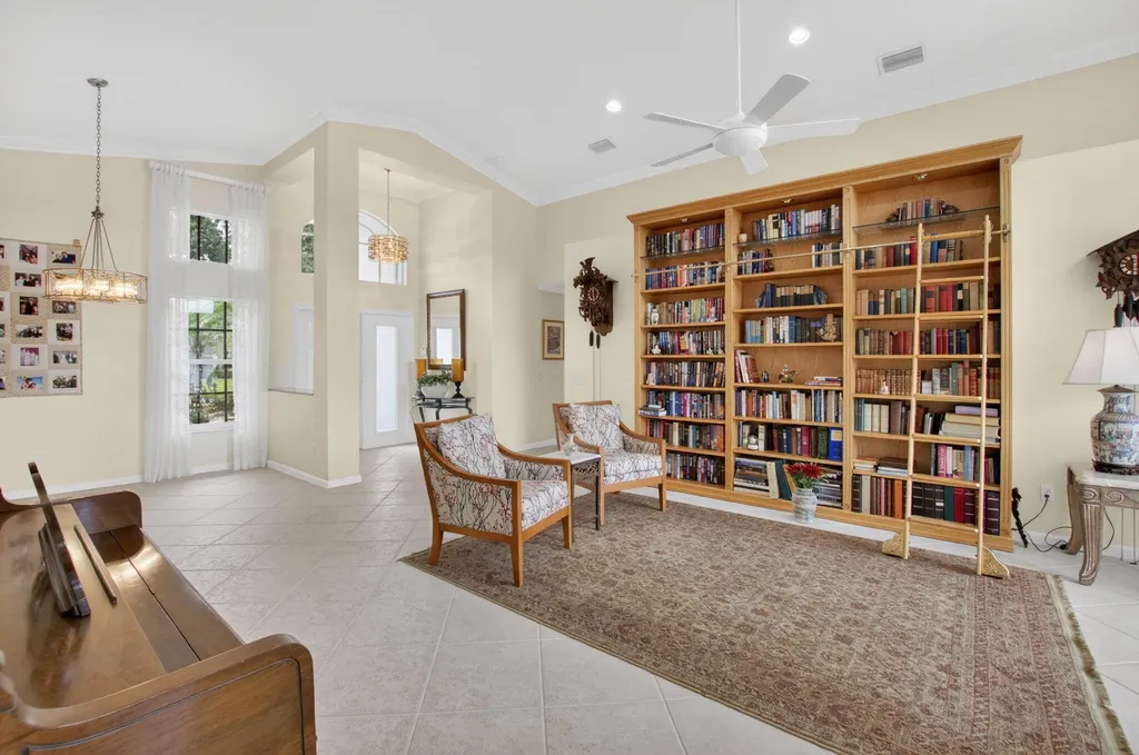 13461 Barcelona Lake Circle Delray Beach FL 33446