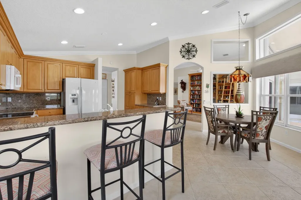 13461 Barcelona Lake Circle Delray Beach FL 33446