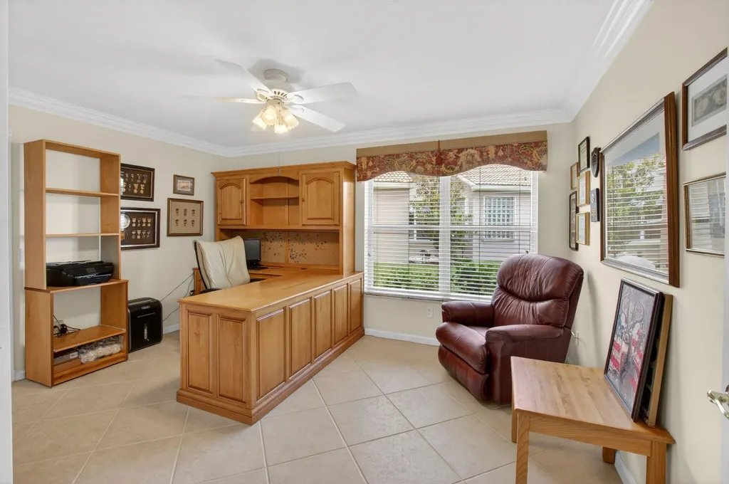 13461 Barcelona Lake Circle Delray Beach FL 33446