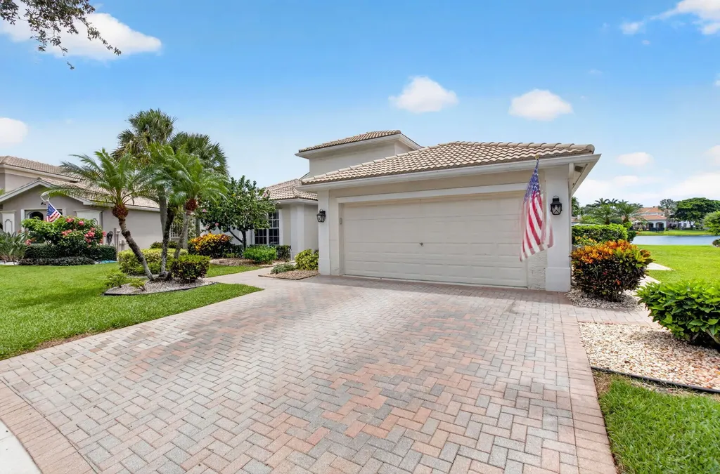 13461 Barcelona Lake Circle Delray Beach FL 33446