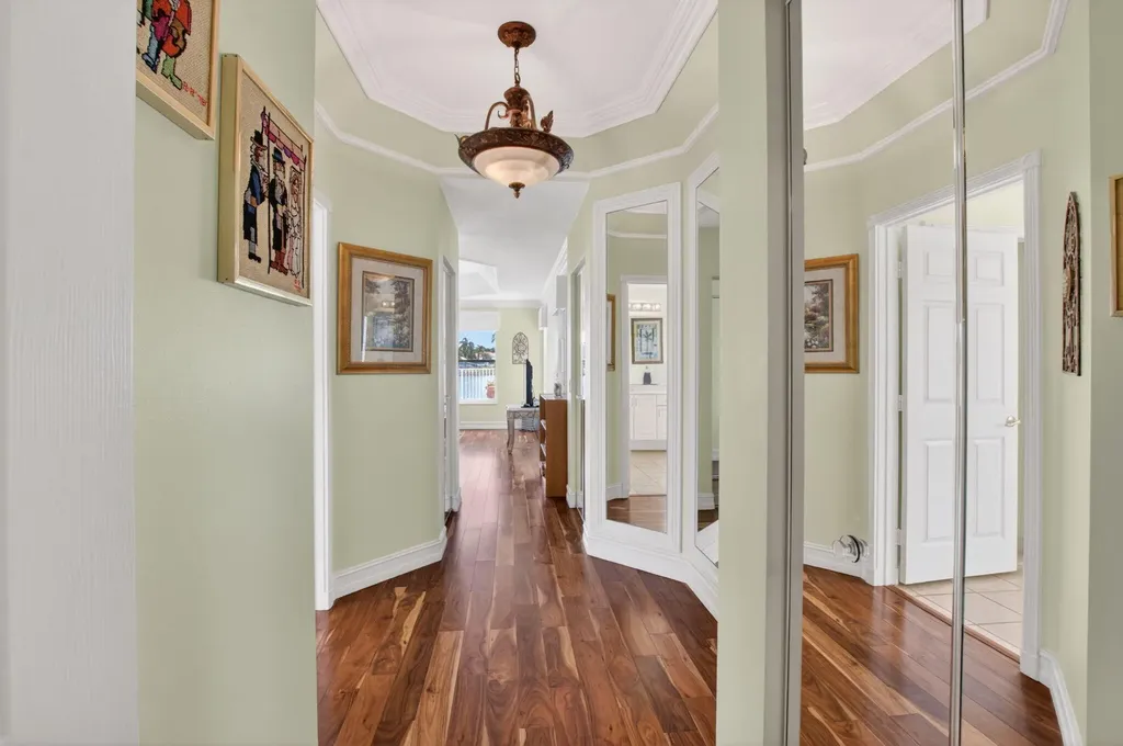 13461 Barcelona Lake Circle Delray Beach FL 33446