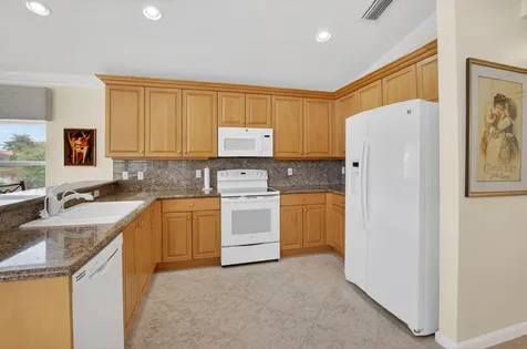 13461 Barcelona Lake Circle Delray Beach FL 33446