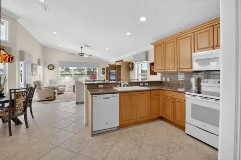 13461 Barcelona Lake Circle Delray Beach FL 33446