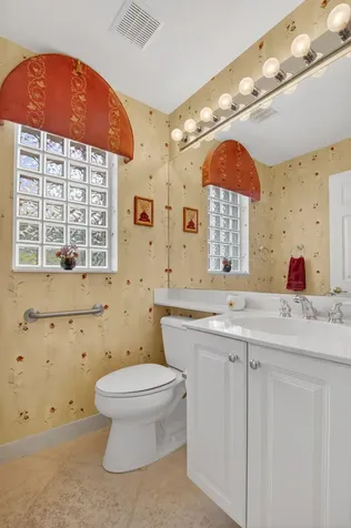 13461 Barcelona Lake Circle Delray Beach FL 33446