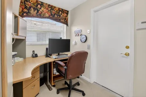 13461 Barcelona Lake Circle Delray Beach FL 33446