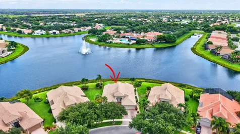 13461 Barcelona Lake Circle Delray Beach FL 33446