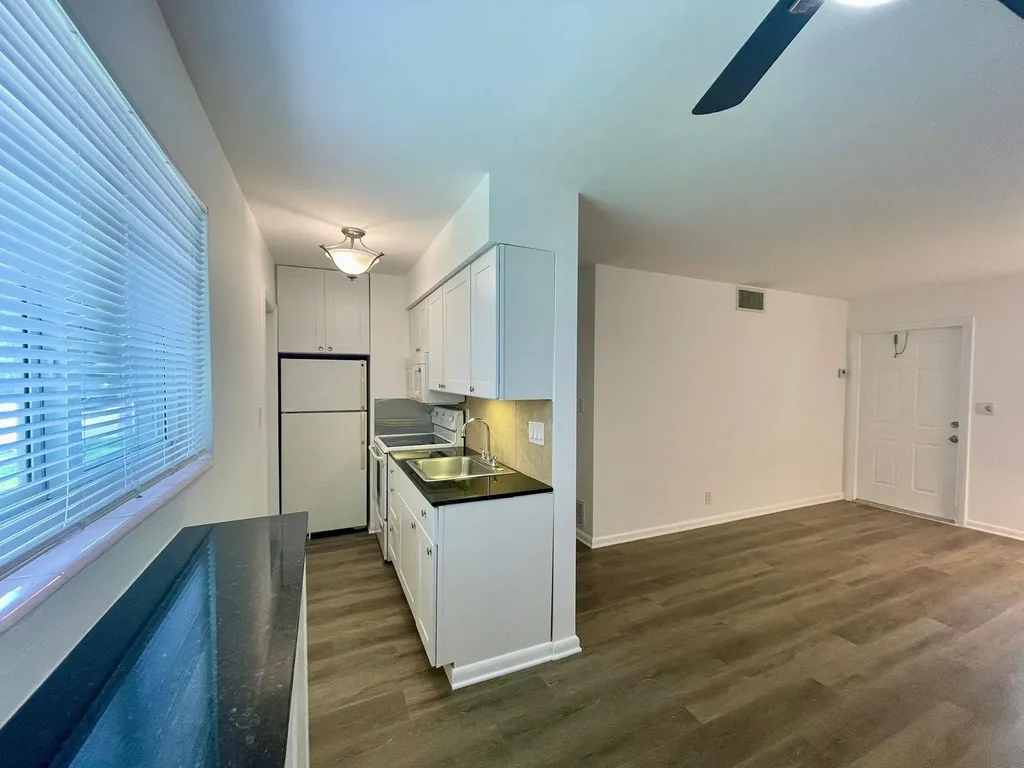1704 NE 9th Street Fort Lauderdale FL 33304