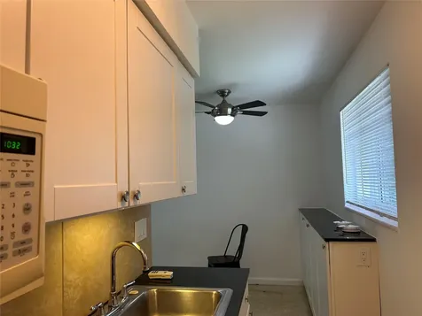 1704 NE 9th Street Fort Lauderdale FL 33304