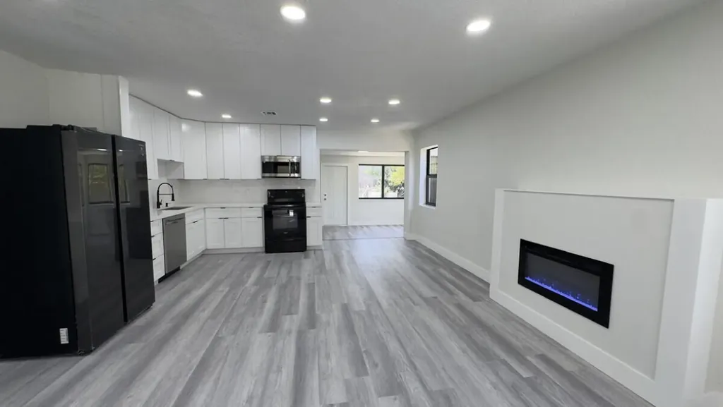 235 SW 21st Way Fort Lauderdale FL 33312