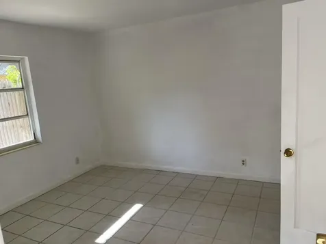115 E Lantana Road Lantana FL 33462
