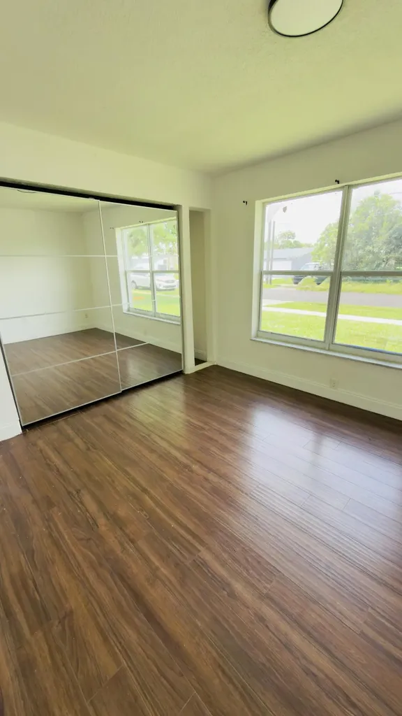 8421 NW 21st Court Sunrise FL 33322