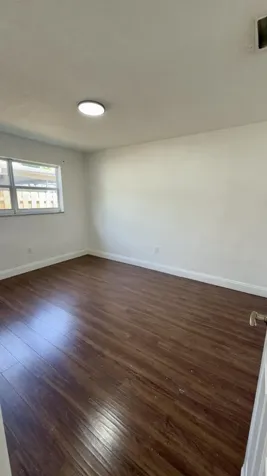 8421 NW 21st Court Sunrise FL 33322