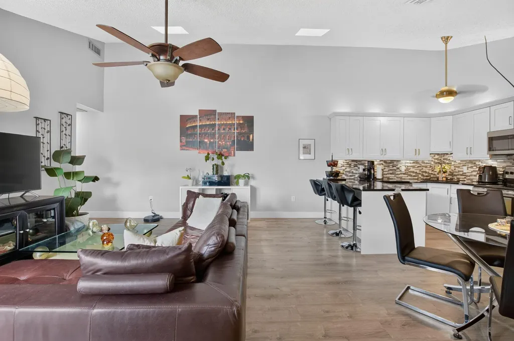 9622 Boca Gardens Parkway Boca Raton FL 33496