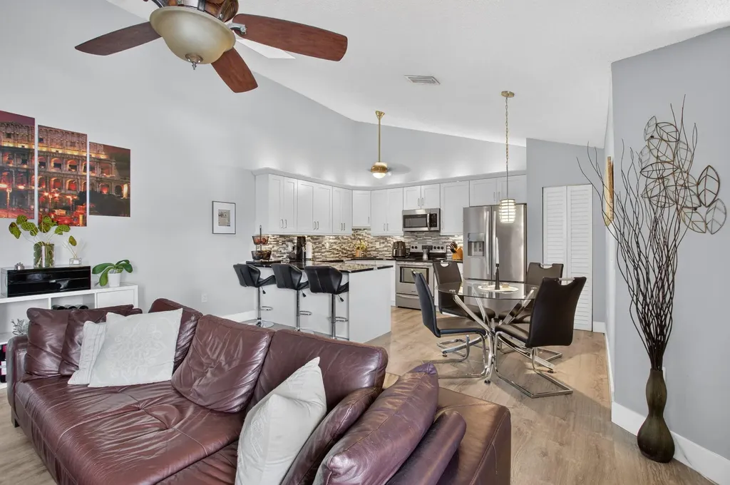 9622 Boca Gardens Parkway Boca Raton FL 33496