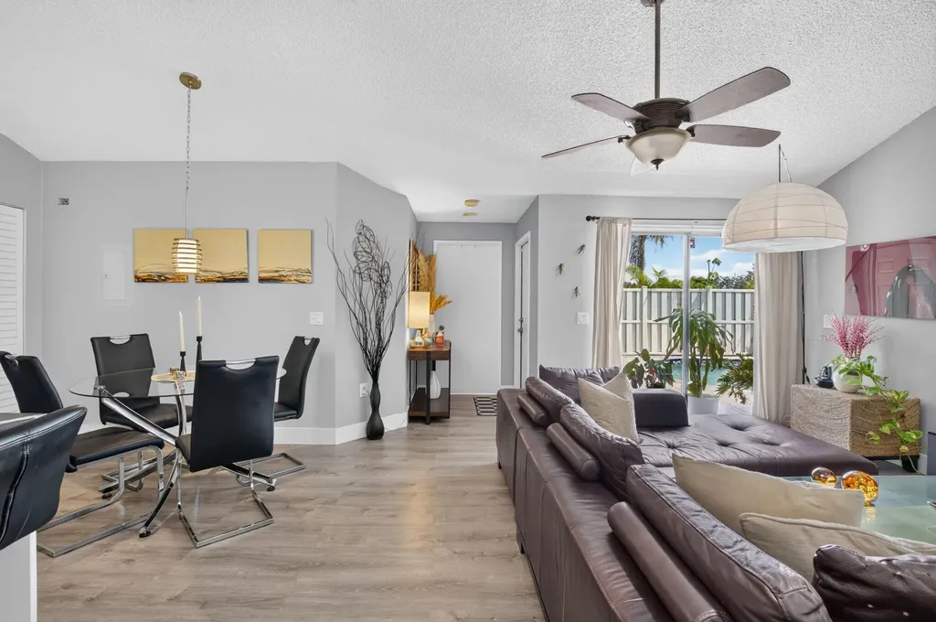 9622 Boca Gardens Parkway Boca Raton FL 33496