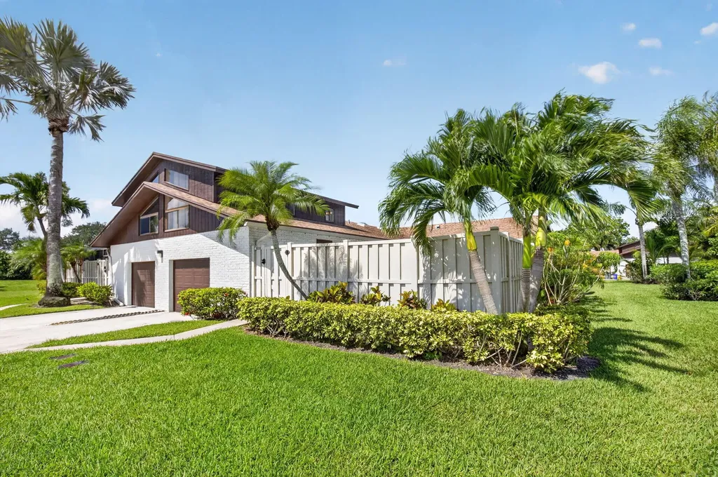 9622 Boca Gardens Parkway Boca Raton FL 33496