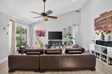 9622 Boca Gardens Parkway Boca Raton FL 33496