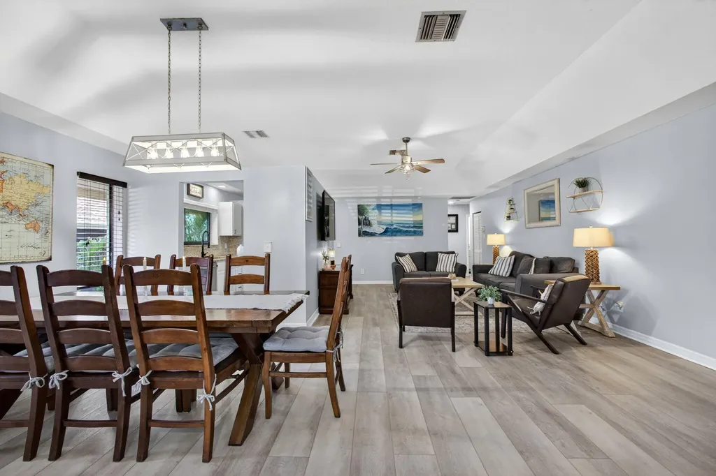 101 Half Moon Circle Jupiter FL 33458