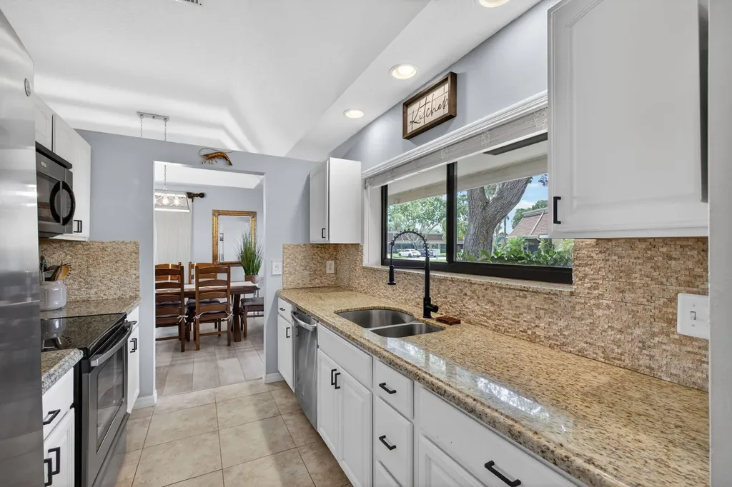 101 Half Moon Circle Jupiter FL 33458